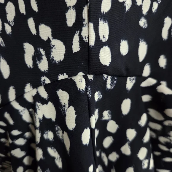 Evereve - Long Sleeve Top - Size XL - Picture 6 of 13